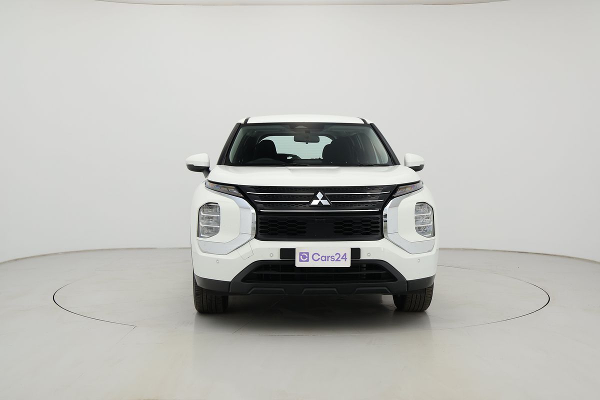 2024 Mitsubishi Outlander ES ZM