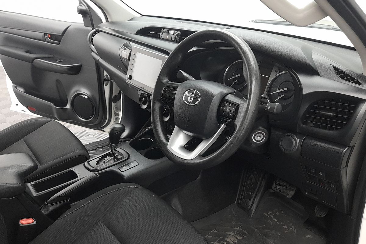 2021 Toyota Hilux SR GUN126R 4X4