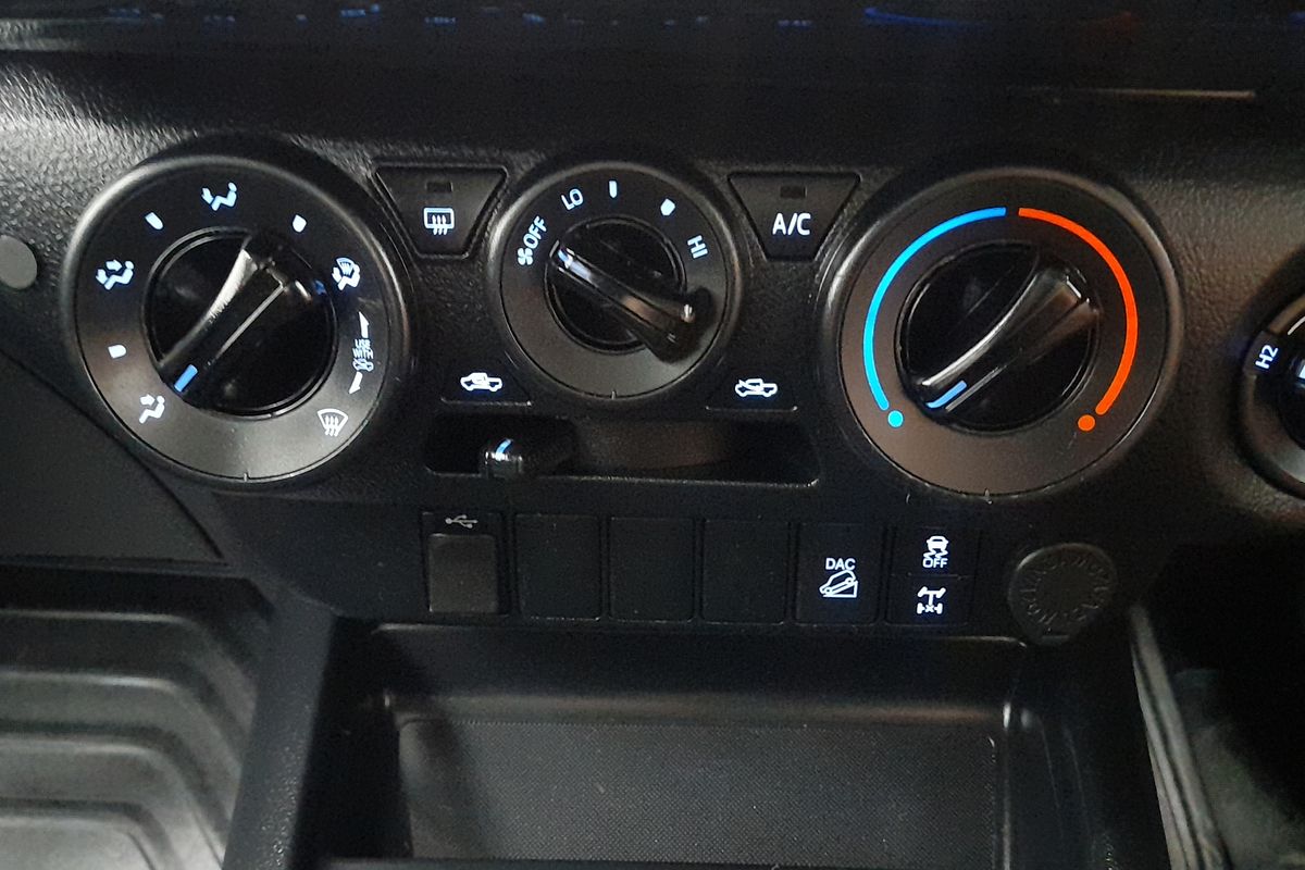 2021 Toyota Hilux SR GUN126R 4X4