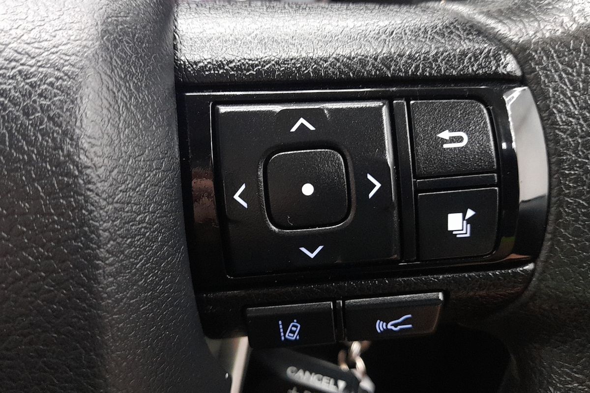 2021 Toyota Hilux SR GUN126R 4X4