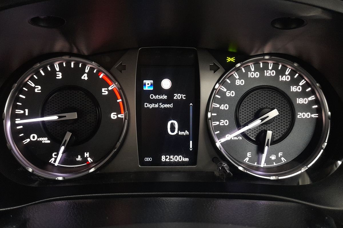 2021 Toyota Hilux SR GUN126R 4X4