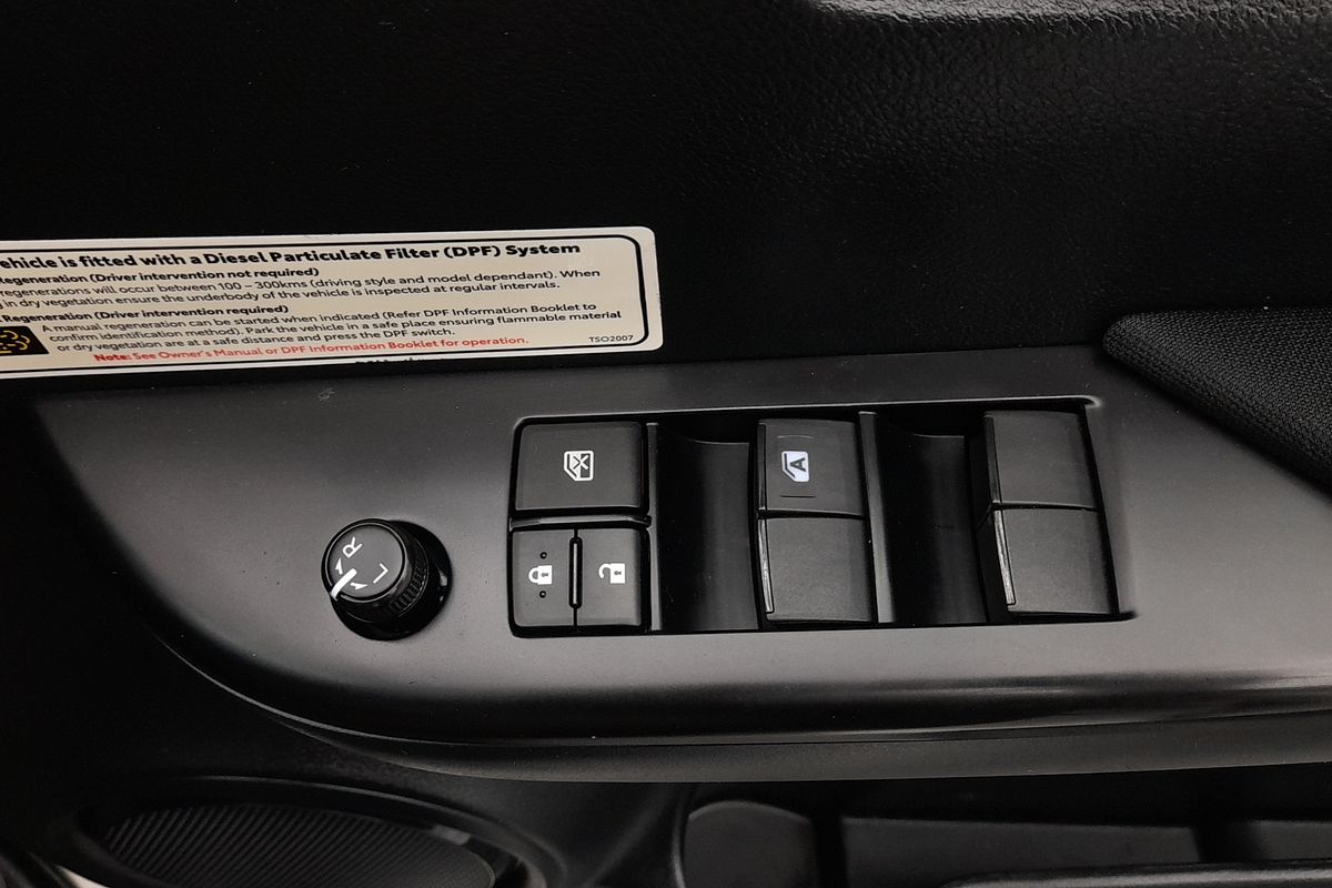 2021 Toyota Hilux SR GUN126R 4X4