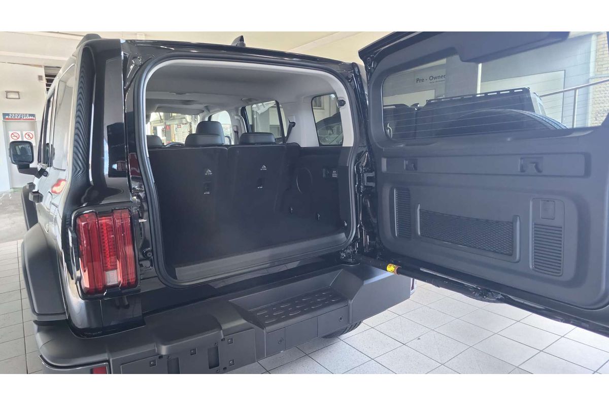 Tank 300 PHEV Ultra 4X4 3.0T towing