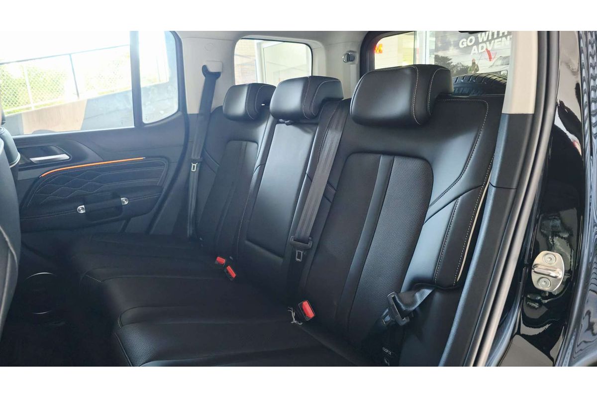 Tank 300 PHEV Ultra 4X4 3.0T towing