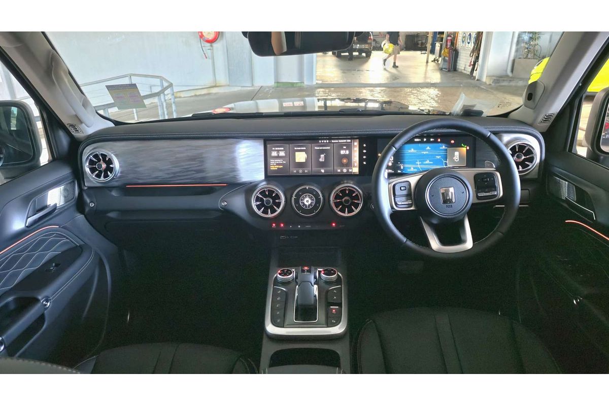 Tank 300 PHEV Ultra 4X4 3.0T towing