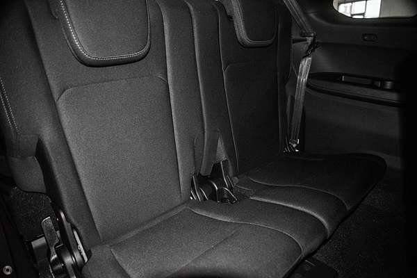 2025 Isuzu MU-X LS-U thumb-7