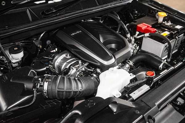 2025 Isuzu MU-X LS-U thumb-9