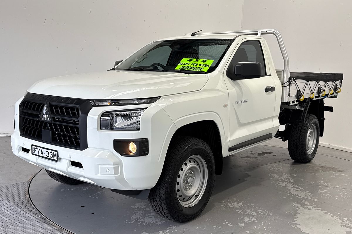 2025 Mitsubishi Triton GLX MV