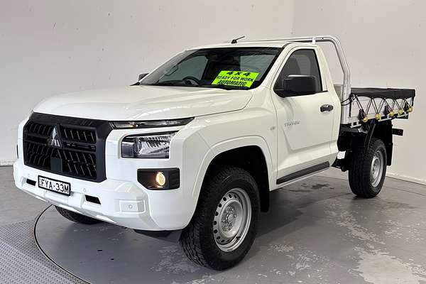 2025 Mitsubishi Triton GLX MV 4X4
