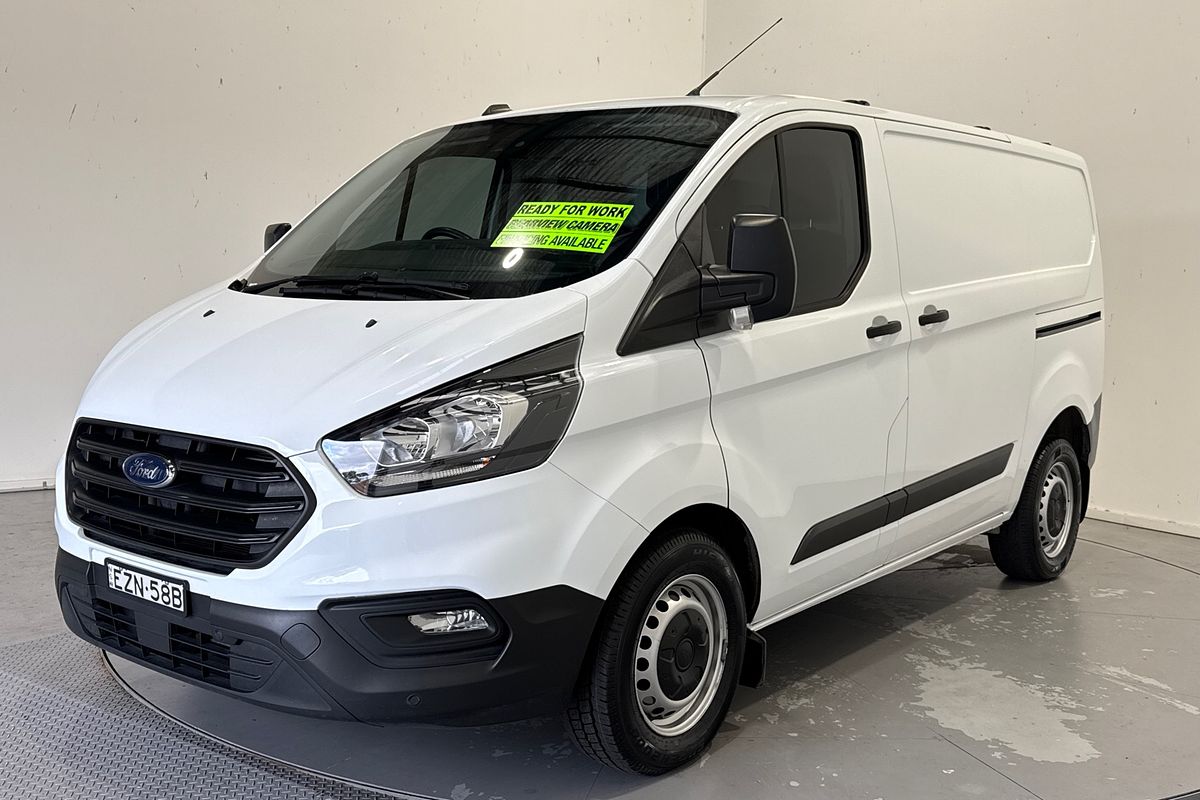 2022 Ford Transit Custom LWB Low Roof