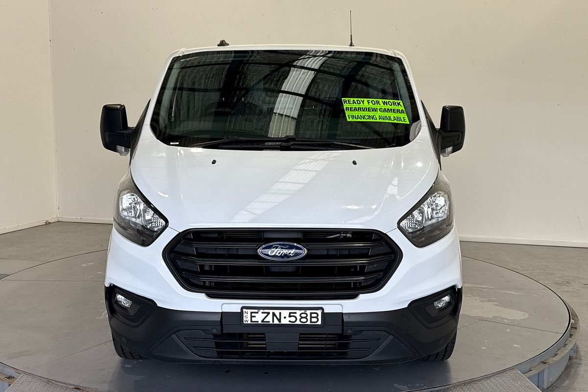 2022 Ford Transit Custom LWB Low Roof