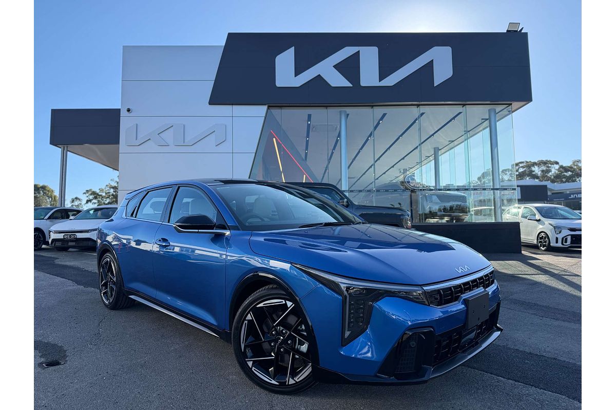 2026 Kia K4 GT-Line CL4m