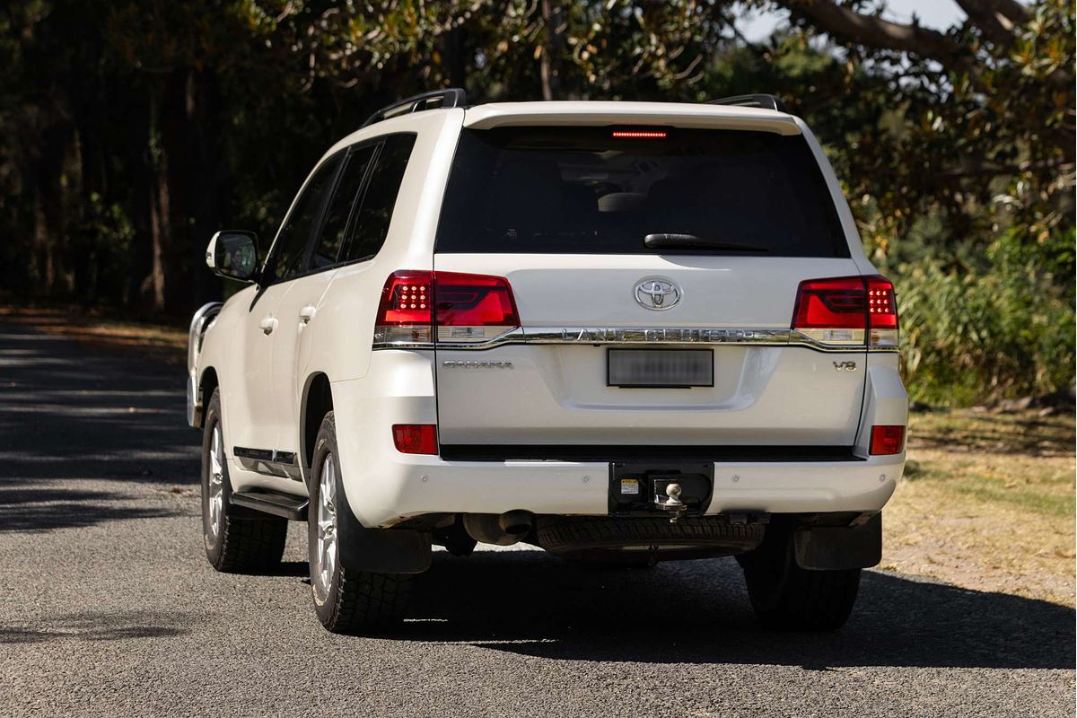 2019 Toyota Landcruiser Sahara VDJ200R