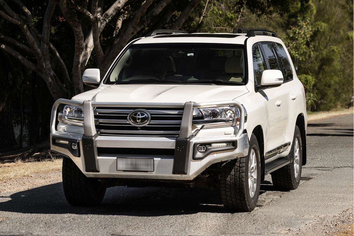 2019 Toyota Landcruiser Sahara VDJ200R