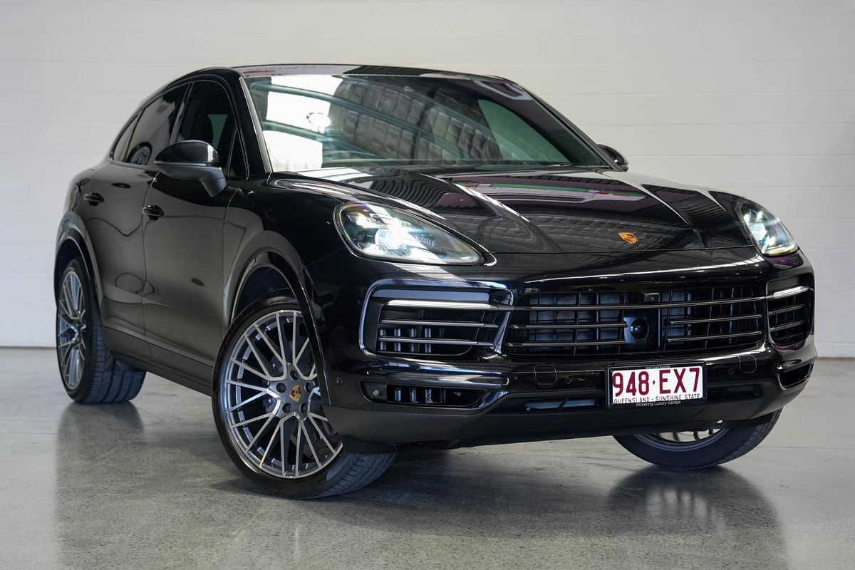 2022 Porsche Cayenne Platinum Edition 9YB