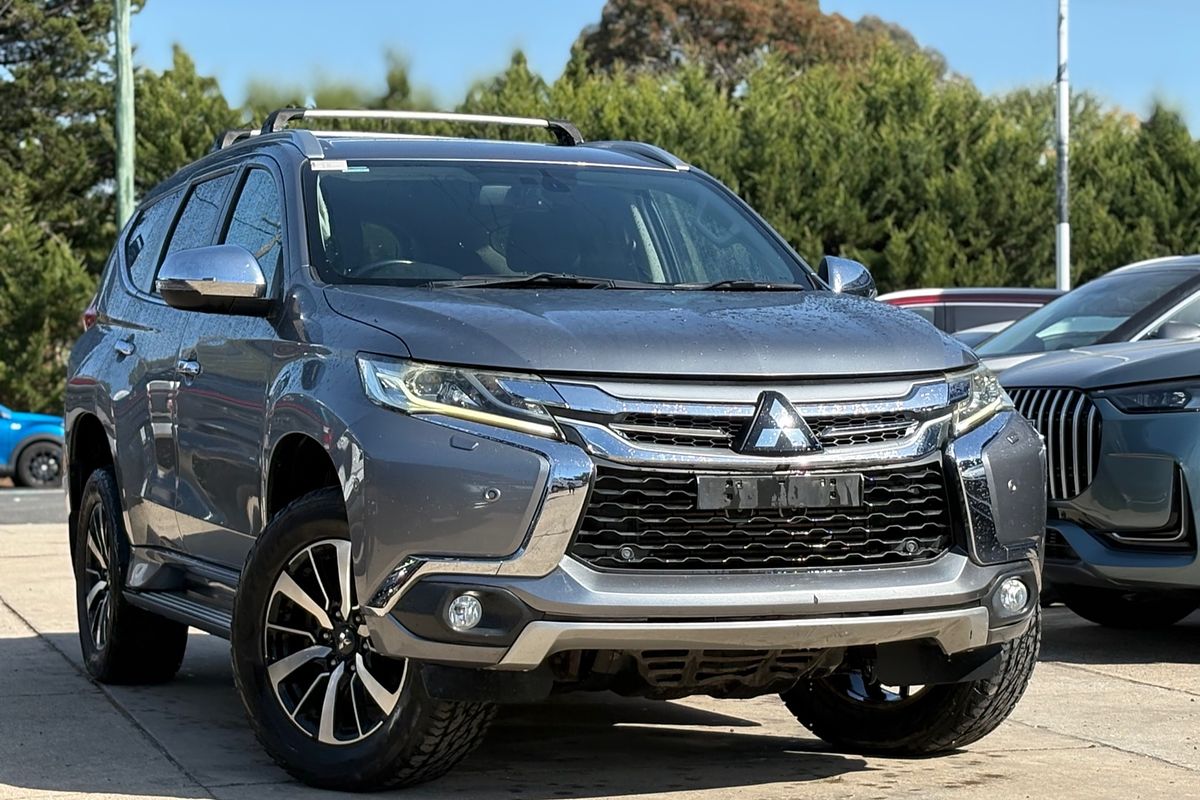 2015 Mitsubishi Pajero Sport Exceed QE