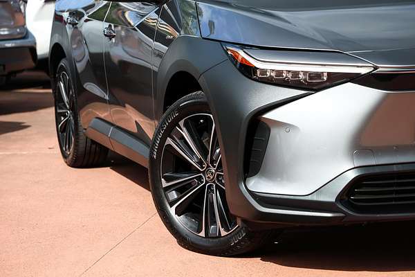 2024 Toyota bZ4X XEAM10R