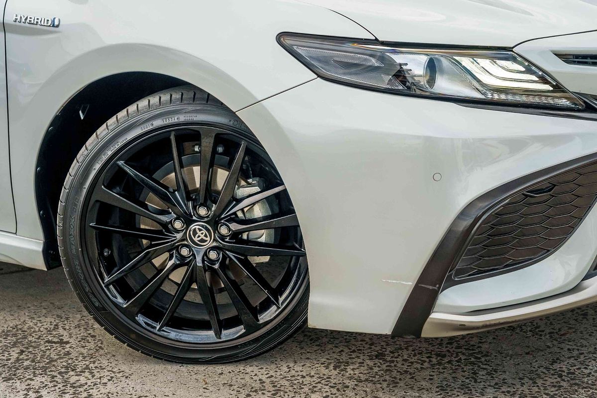 2024 Toyota Camry SX AXVH70R