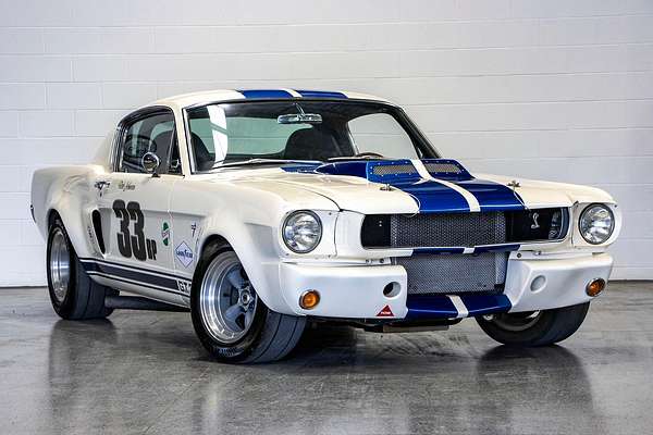 1965 Ford Mustang 2+2