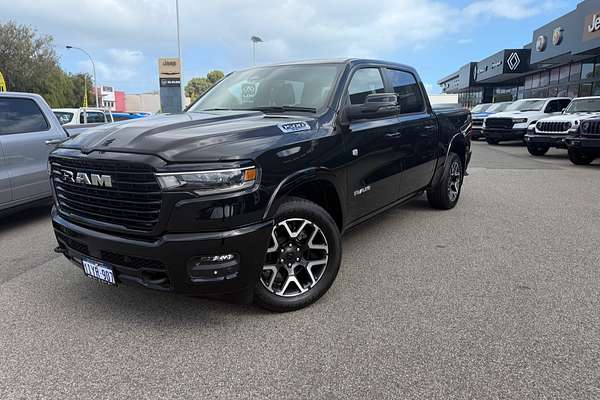 2025 RAM 1500 Laramie Sport Hurricane SO RamBox DT 4X4 SWB