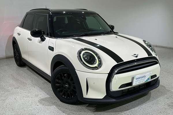 2022 MINI Hatch Cooper Classic F55 LCI-2