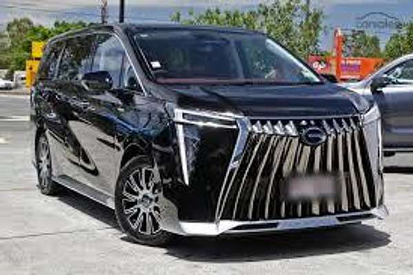 2025 GAC M8 Luxury