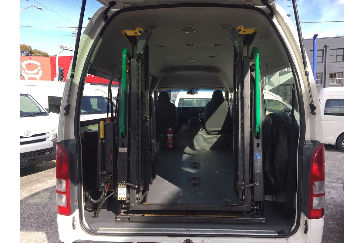 2014 Toyota Hiace COMMUTER TRH223R MY14