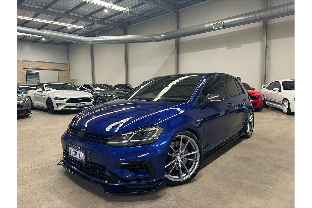 2017 Volkswagen Golf R Wolfsburg Edition 7.5