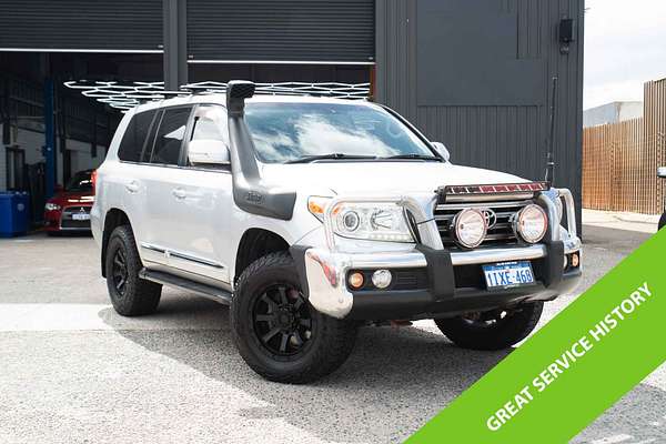 2015 Toyota Landcruiser Sahara VDJ200R