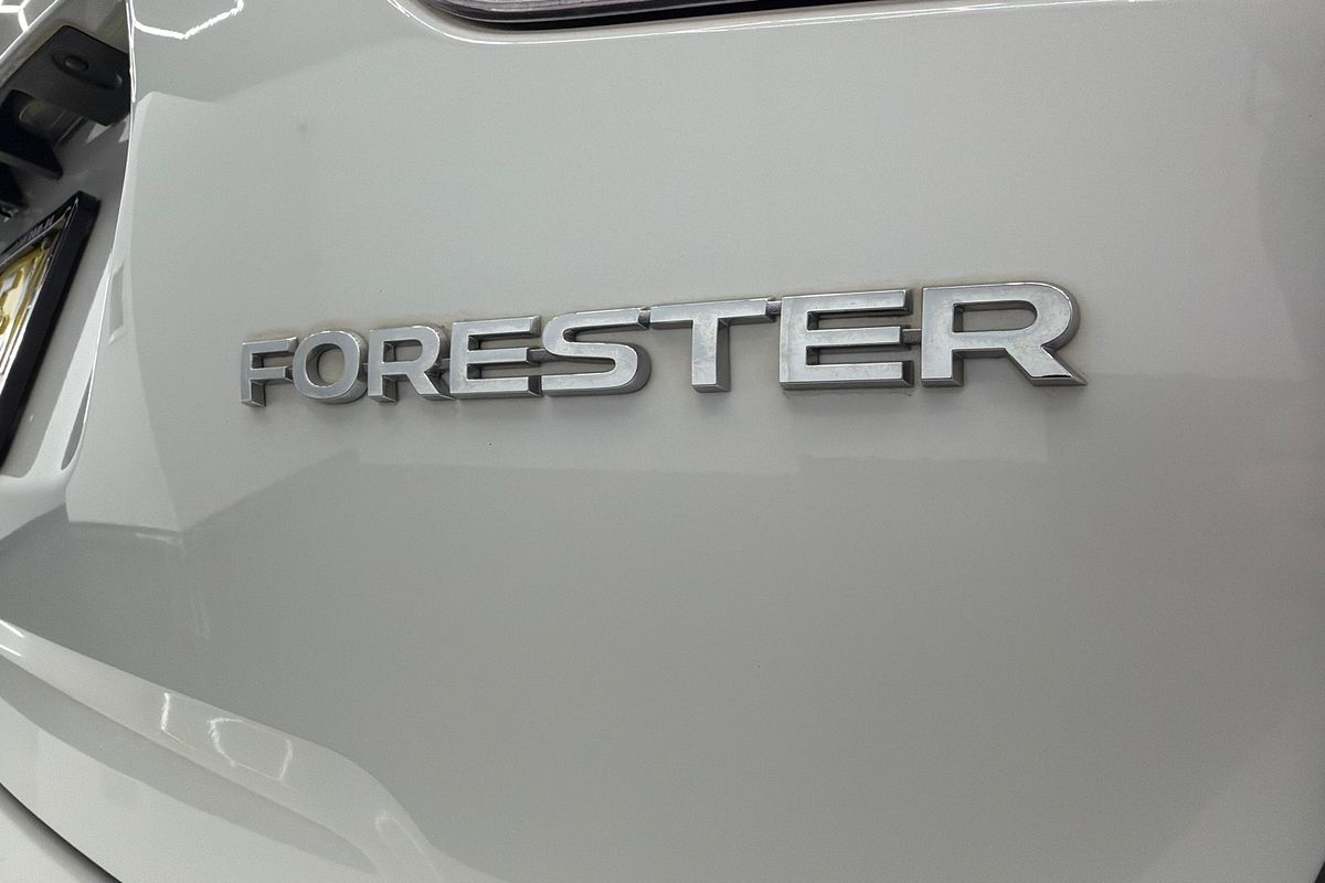 2020 Subaru Forester 2.5i-S S5