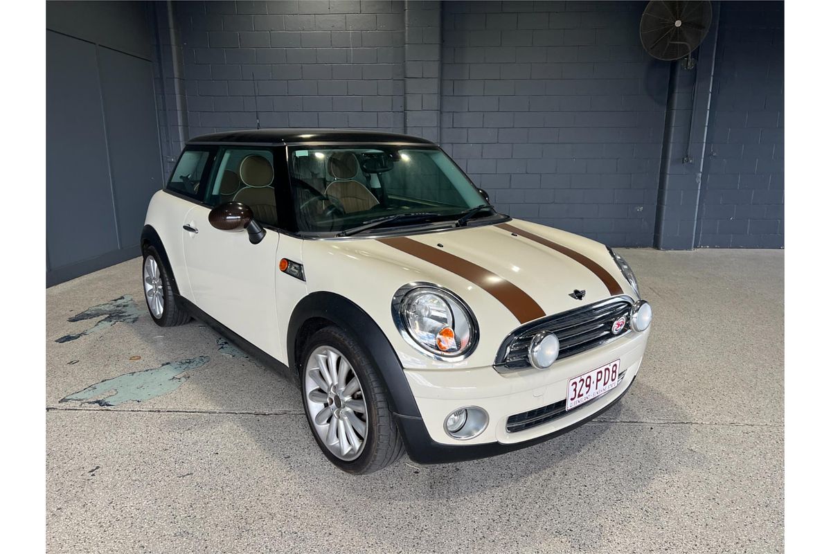 2010 MINI Hatch Cooper R56