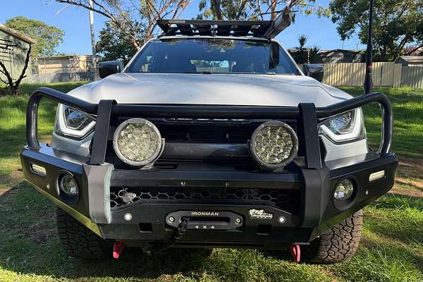 2020 Isuzu D-MAX X-TERRAIN 4X4 thumb-1