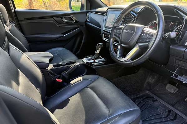 2020 Isuzu D-MAX X-TERRAIN 4X4 thumb-9