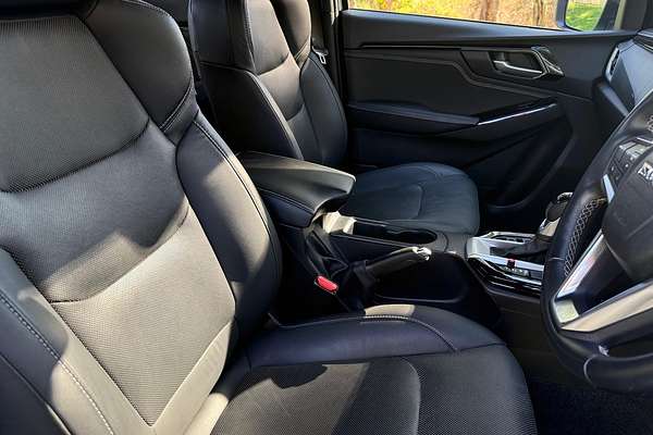 2020 Isuzu D-MAX X-TERRAIN 4X4 thumb-10