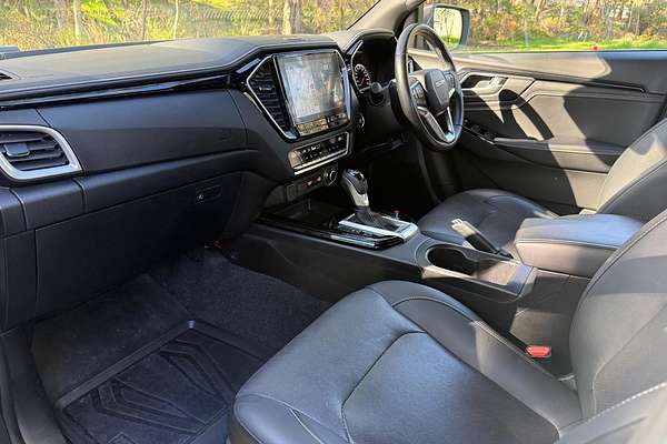 2020 Isuzu D-MAX X-TERRAIN 4X4 thumb-19