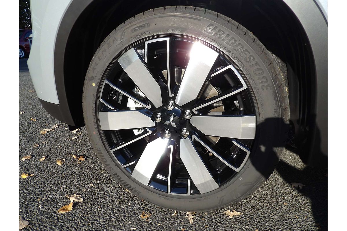 2025 Mitsubishi Outlander Aspire ZM