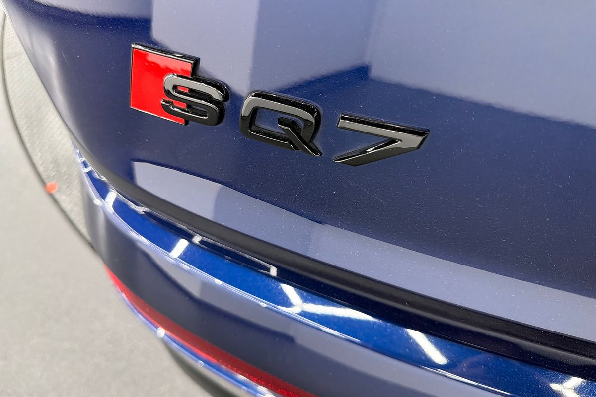 2024 Audi SQ7 TFSI 4M