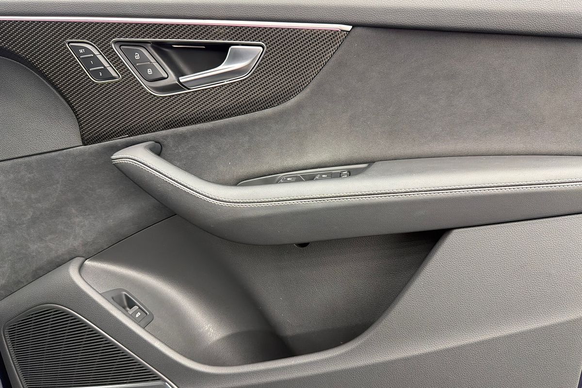 2024 Audi SQ7 TFSI 4M