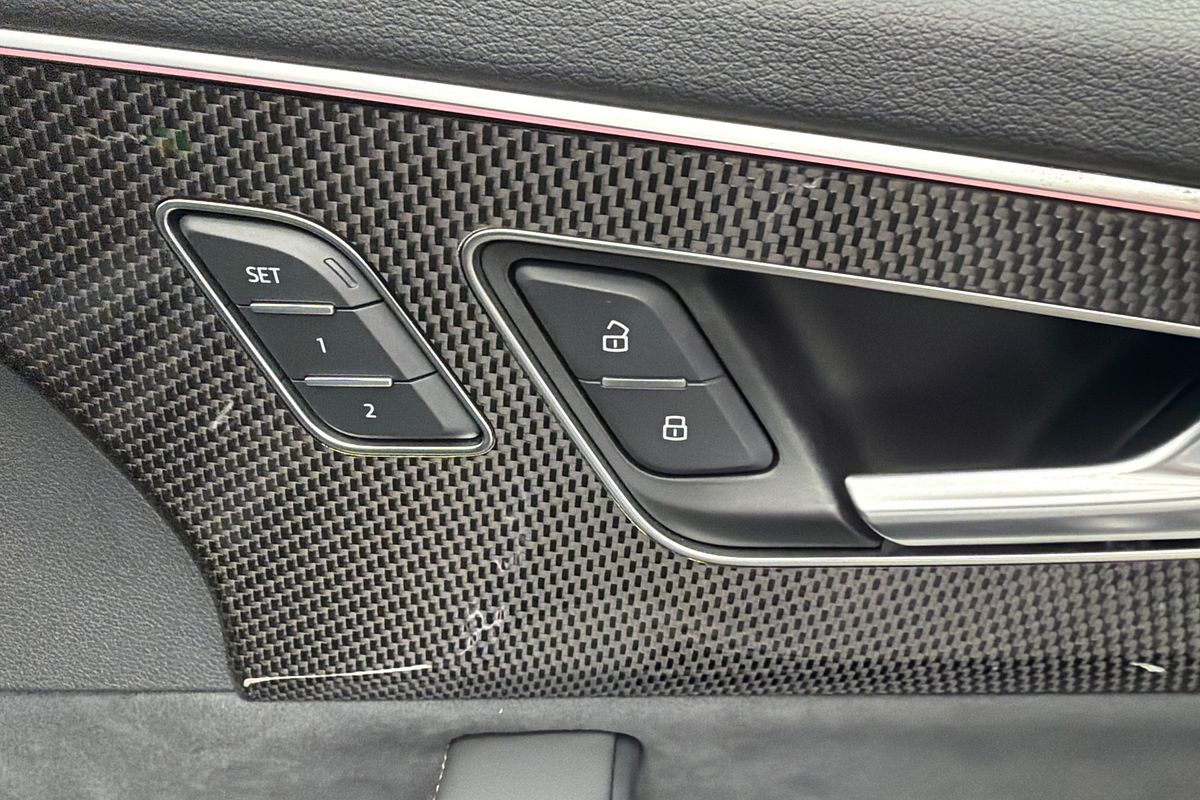 2024 Audi SQ7 TFSI 4M