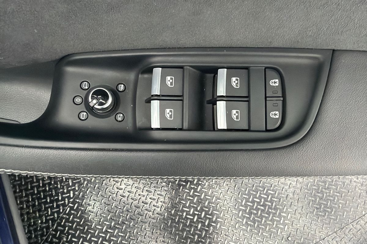 2024 Audi SQ7 TFSI 4M