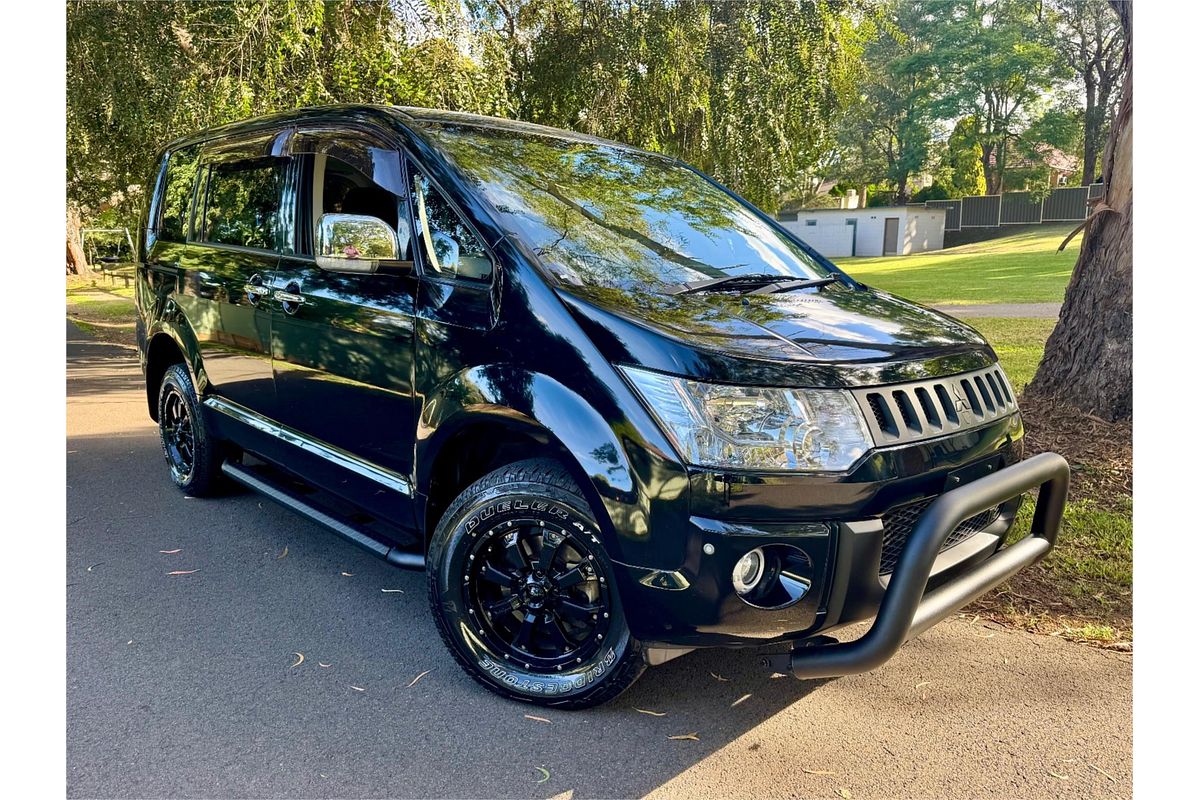 2017 Mitsubishi Delica Chamonix Off Road Lifted Edition D5 2017