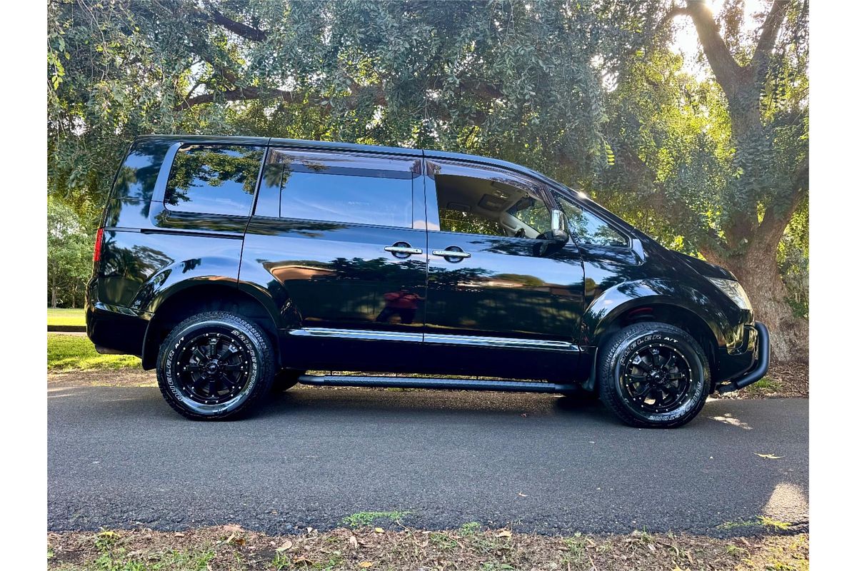 2017 Mitsubishi Delica Chamonix Off Road Lifted Edition D5 2017