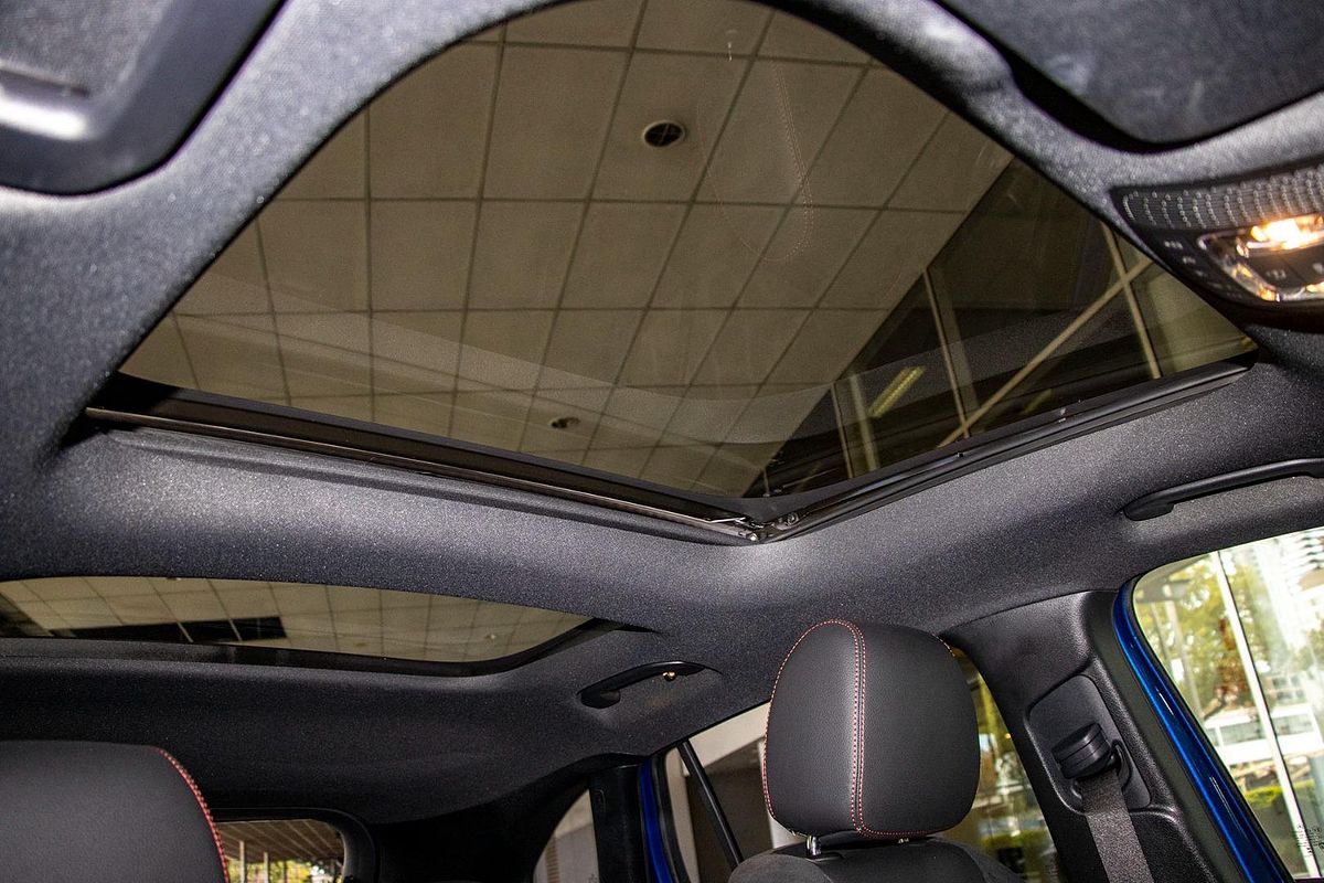 H247 805+055MY GLA250 WAG DUAL 8sp 2.0T/10kW