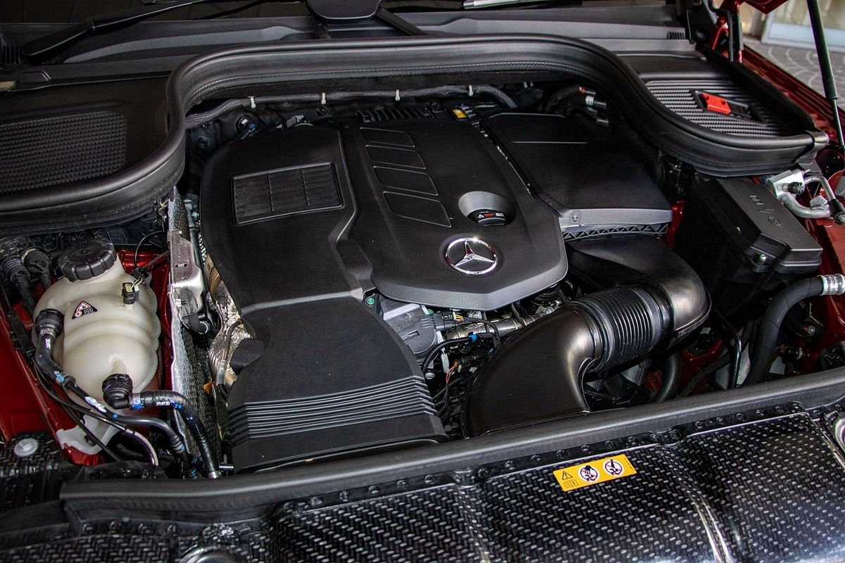 V167 803MY GLE300 d WAG 5dr 9G 9sp 2.0DT