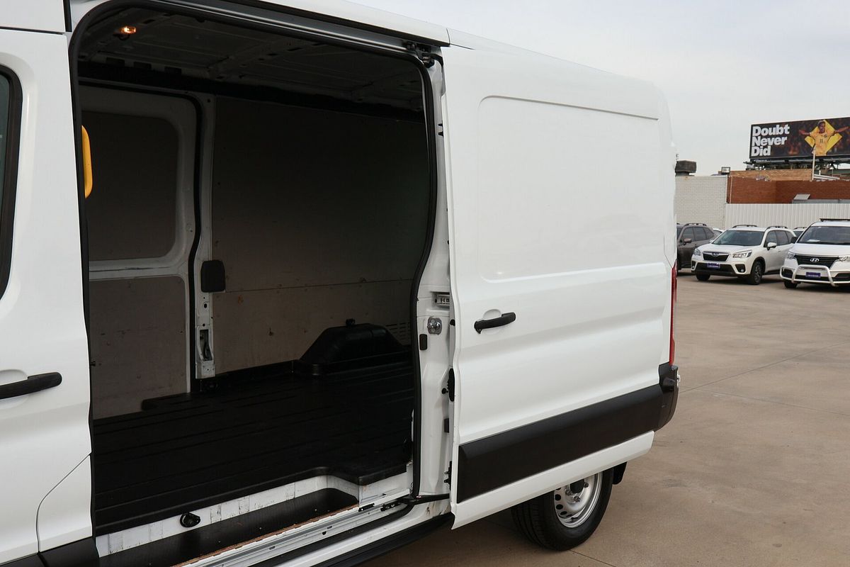 2020 Ford Transit 350L VO LWB Mid Roof