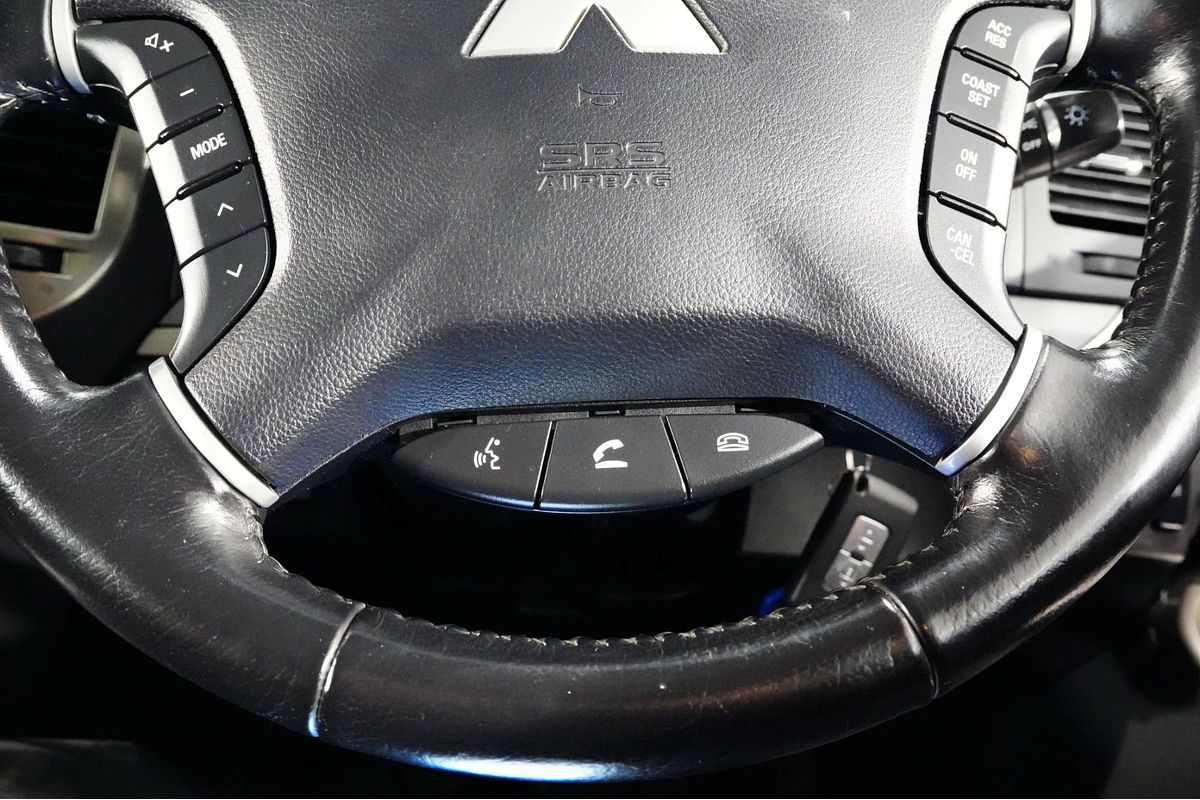 2018 Mitsubishi Pajero GLX NX