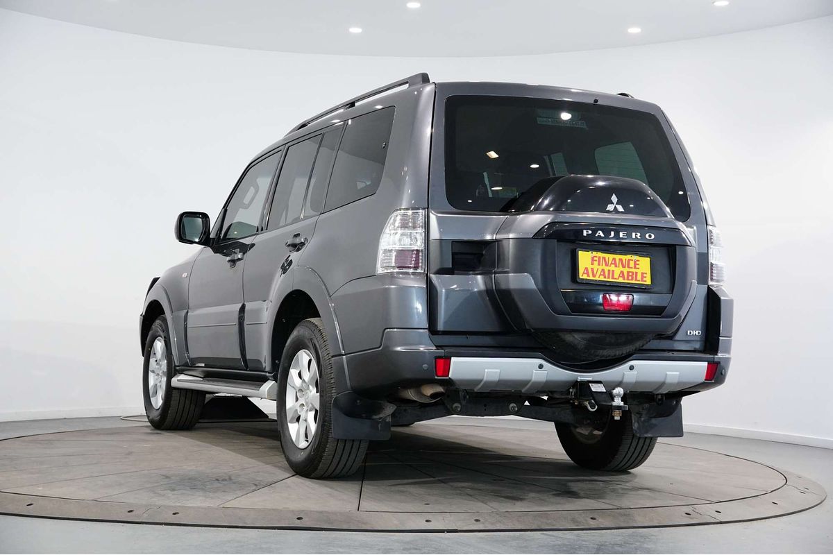 2018 Mitsubishi Pajero GLX NX