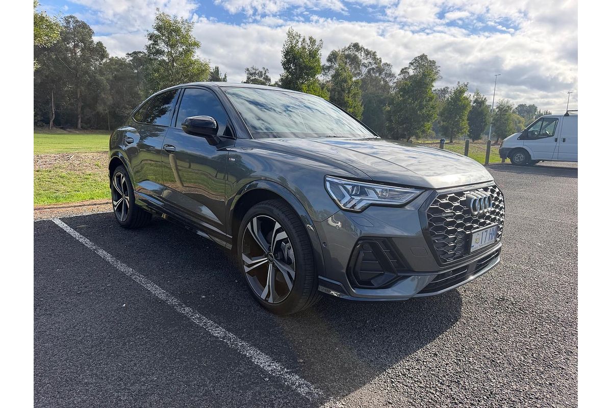 2023 Audi Q3 40 TFSI S line F3