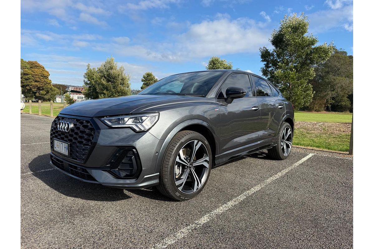 2023 Audi Q3 40 TFSI S line F3