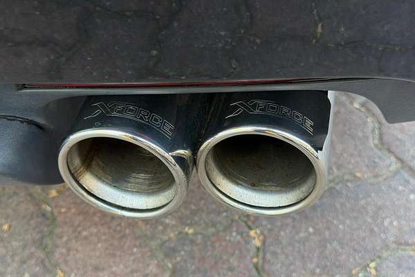 2007 Holden Commodore SS VE thumb-8